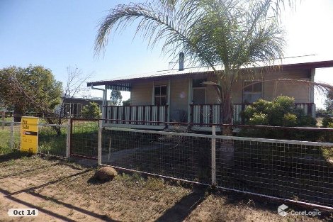 17 Creek St, Yuleba, QLD 4427