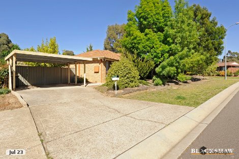 2 Hazel Smith Cres, Oxley, ACT 2903