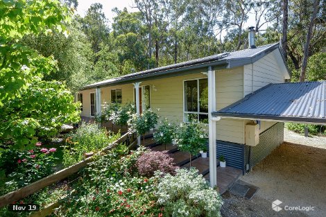 235 Milners Rd, Launching Place, VIC 3139