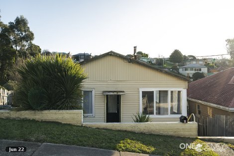 6 Belton St, Hillcrest, TAS 7320