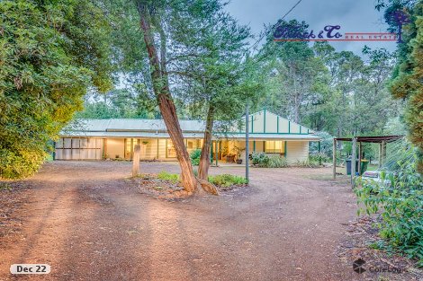 15 Raeburn Rd, Roleystone, WA 6111