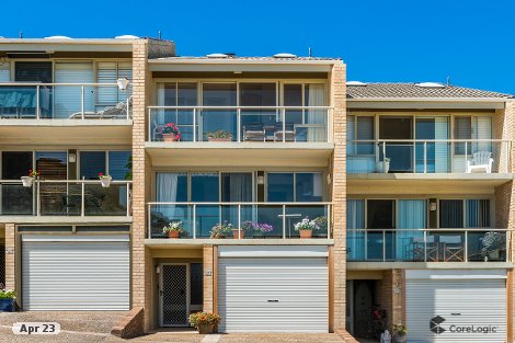 24/2-4 Beach St, Curl Curl, NSW 2096