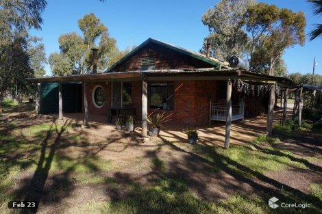 32 Carter Rd, York, WA 6302