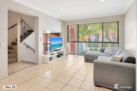 119/20 Fairway Dr, Clear Island Waters, QLD 4226