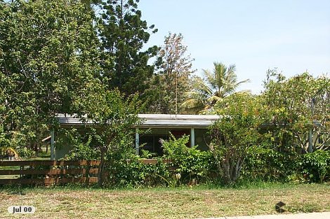 26 Oak St, Emu Park, QLD 4710