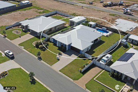 19 Peppermint Cct, Nikenbah, QLD 4655