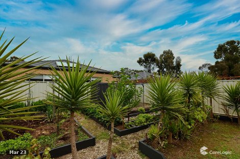 25 Barnett Dr, Kangaroo Flat, VIC 3555