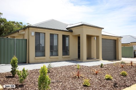 24 Tamblyn St, Clare, SA 5453