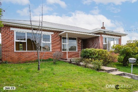 10 West St, Upper Burnie, TAS 7320