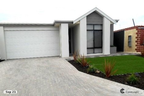 8 Minikin Dr, Aveley, WA 6069