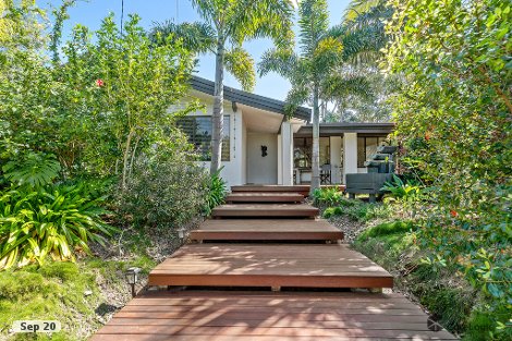 6 St Andrews Dr, Tewantin, QLD 4565