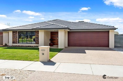 4 Topaz Ave, White Hills, VIC 3550