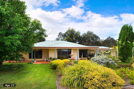 67 Pound Lane, Guildford, VIC 3451