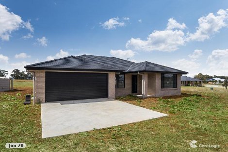 49 Lakeview Rd, Guyra, NSW 2365