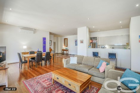 4/74 Cantonment St, Fremantle, WA 6160