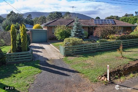 23 Beves Lane, Woodend, VIC 3442