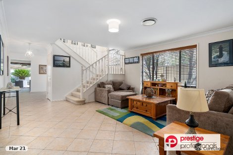 7 Angophora Ct, Voyager Point, NSW 2172