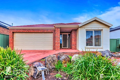 13 Dahlia Dr, Caroline Springs, VIC 3023