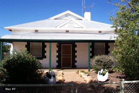 2 Lloyd St, Peterborough, SA 5422