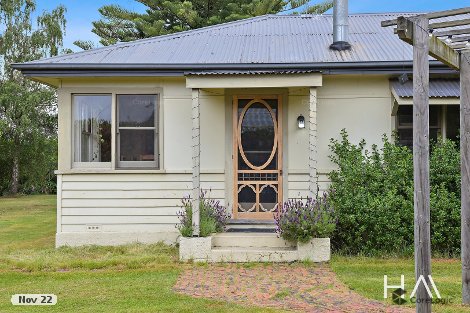 1 Teggs Rd, Gravelly Beach, TAS 7276