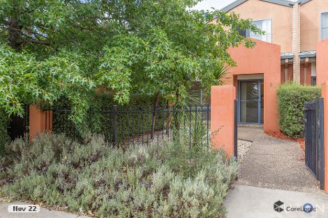 8/15 Wanliss St, Latham, ACT 2615