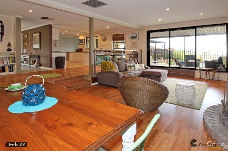 19 Intrepid Cres, Hallett Cove, SA 5158