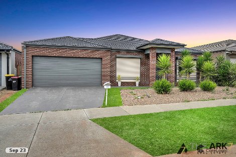 40 Triandra Dr, Brookfield, VIC 3338