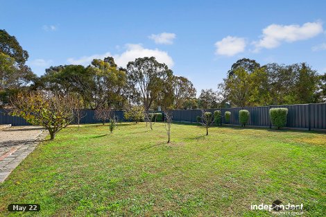 12 Singleton Cres, Oxley, ACT 2903