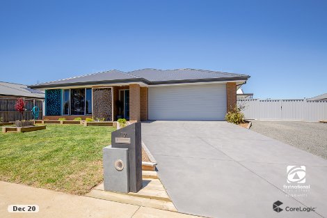 17 Woodman Rd, Eagle Point, VIC 3878