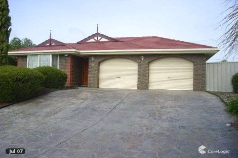 8 Boronia Ct, Craigmore, SA 5114