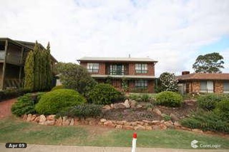 82 Perry Barr Rd, Hallett Cove, SA 5158