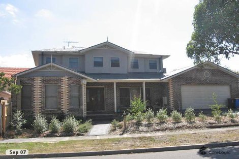 17 Sutherland Ave, Kew East, VIC 3102