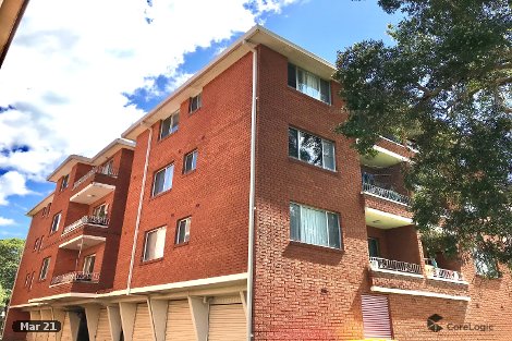 4/3 Hart St, Warwick Farm, NSW 2170