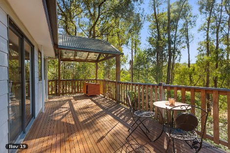 16 Naughton St, Cockatoo, VIC 3781