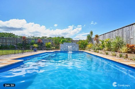 39 Seaways St, Trinity Beach, QLD 4879