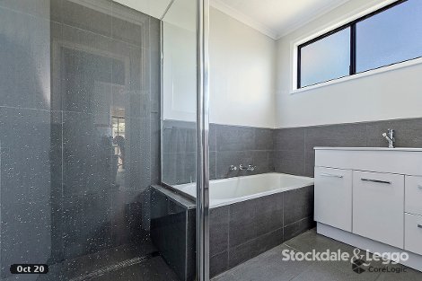 11 Bath Ave, Dennington, VIC 3280