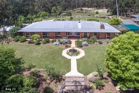 157 Slatey Creek Rd, Woodend, VIC 3442