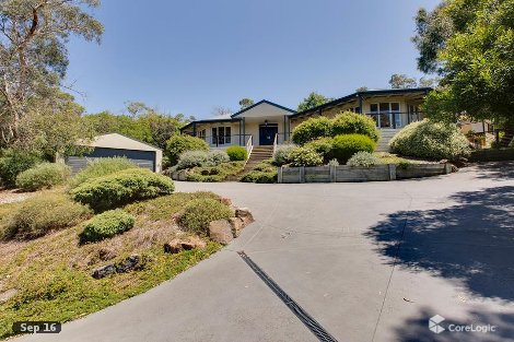 17 Eumeralla Gr, Mount Eliza, VIC 3930