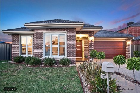 37 Pembroke Cres, Derrimut, VIC 3026