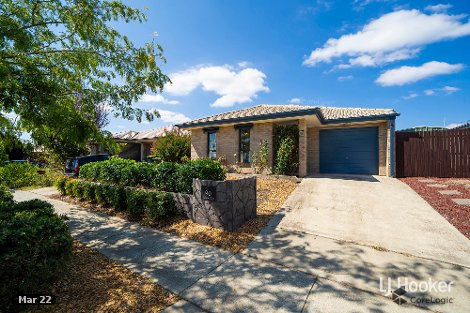 90 Hollows Cct, Macgregor, ACT 2615