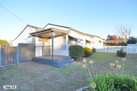 6 Pacific Way, West Bathurst, NSW 2795