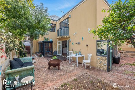 4 Belmont St, South Fremantle, WA 6162