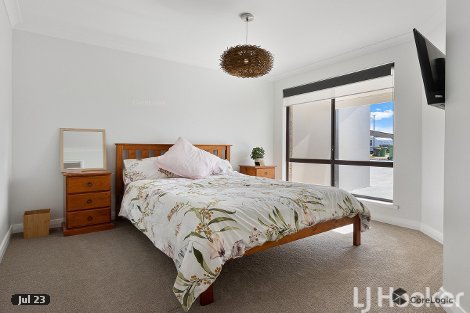 9 Lifu Ct, Cooloongup, WA 6168