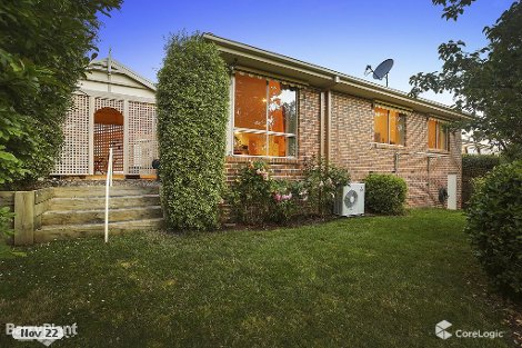 8 Carmella Cl, Chirnside Park, VIC 3116