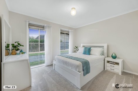 2/21 Leigh Rd, Croydon, VIC 3136