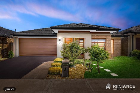 19 Carmine Cct, Burnside, VIC 3023