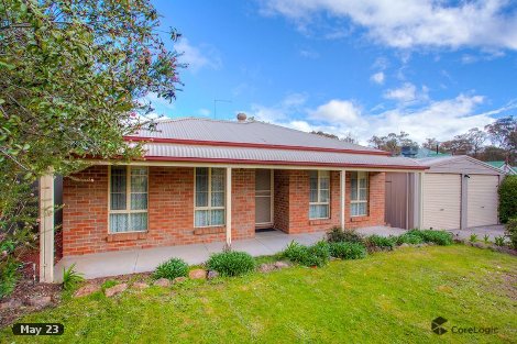 26 Tait Dr, Creswick, VIC 3363