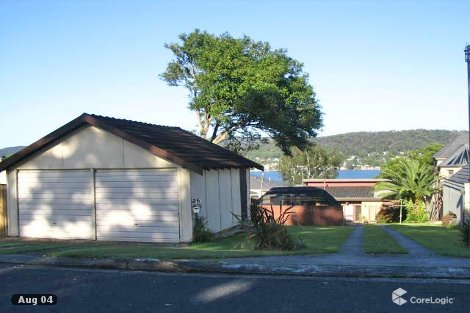 26 Albany St, Point Frederick, NSW 2250