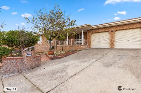 57 Crest Park Pde, Queanbeyan West, NSW 2620