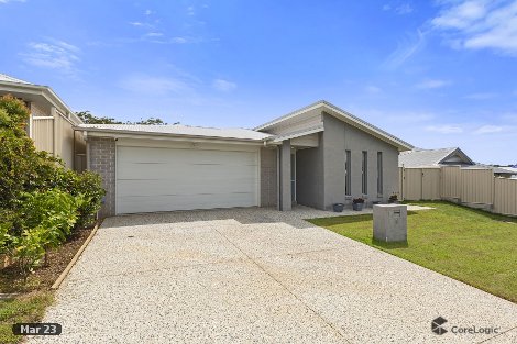 4 Kubler Cres, Redland Bay, QLD 4165